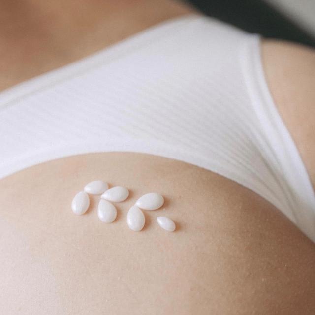 Full Bloom: 6-Pack Brazilian